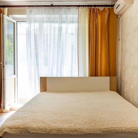 Apartment On Central Avenue-3 Slobodskaya Mykolaiv Dış mekan fotoğraf