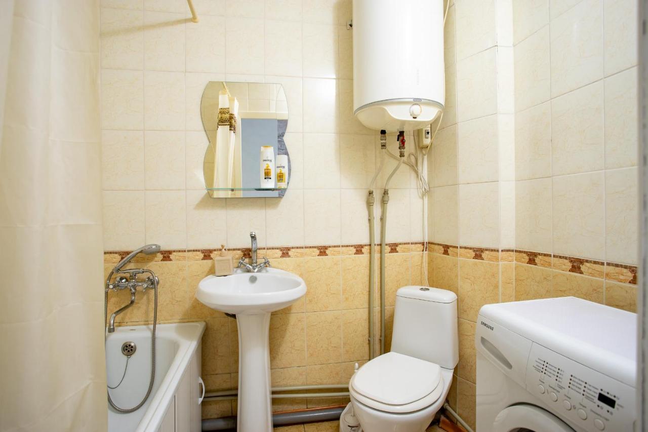 Apartment On Central Avenue-3 Slobodskaya Mykolaiv Dış mekan fotoğraf
